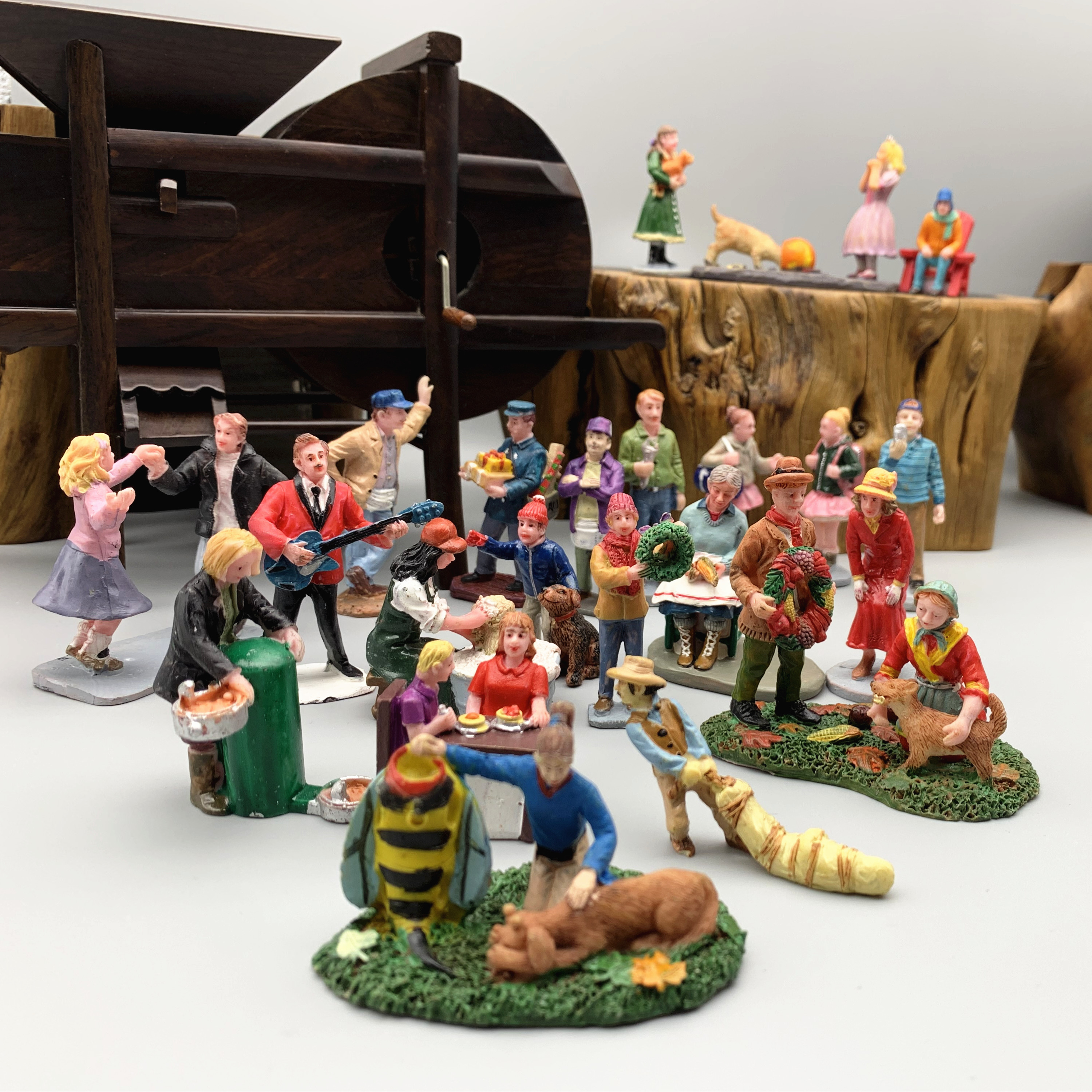 Bonsai Garden Gift - Miniature Doll Minifiigures Sand Table Gardening