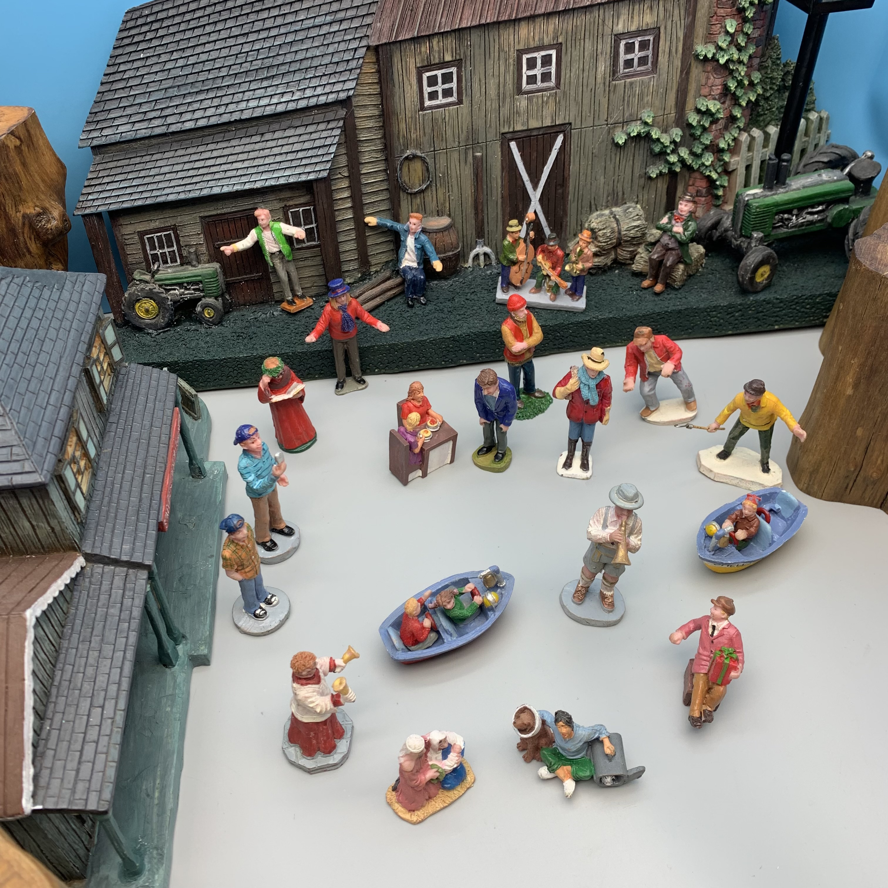 Bonsai Garden Gift - Miniature Doll Mini Figures Sand Table